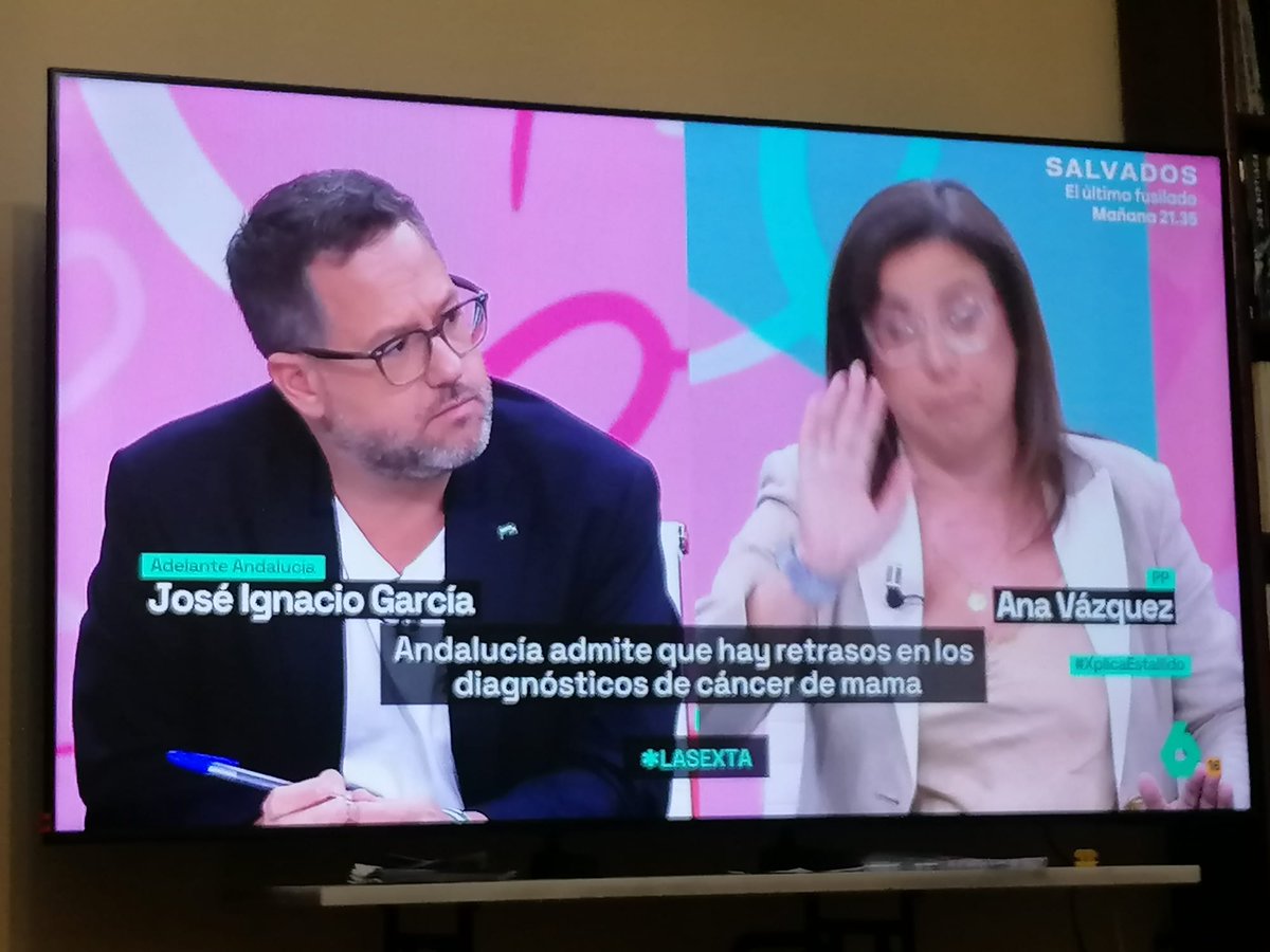 <a href="/joseigs_/">Jose Ignacio García ۞</a>  haciendo de una cara la definición ante la imprestable
Hasta mi madre se levantó varias veces a aplaudirte