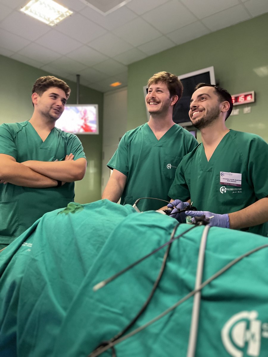 ccmijesususon's tweet photo. 📍 En el CCMIJU hemos acogido la Estancia de Formación en Cirugía Laparoscópica Urológica de la mano de Ipsen Pharma, impulsando innovación y excelencia en la formación médica.
#Urología #Laparoscopia #IpsenPharma #CCMIJU https://t.co/1Y5VzHukEO