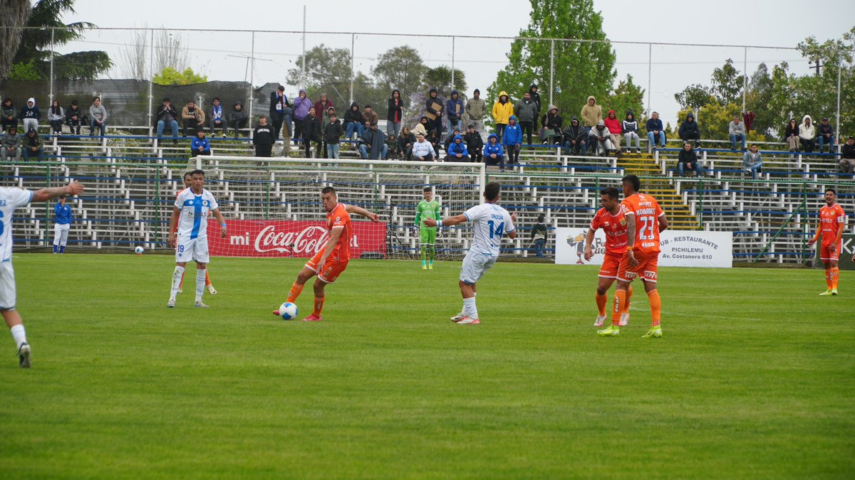 radiosolycobre's tweet photo. GRAN TRIUNFO DE COBRELOA🦊 EN SU VISITA A SANTA CRUZ. 

https://t.co/aSr5XfrCYD https://t.co/ocN5TGSBTo