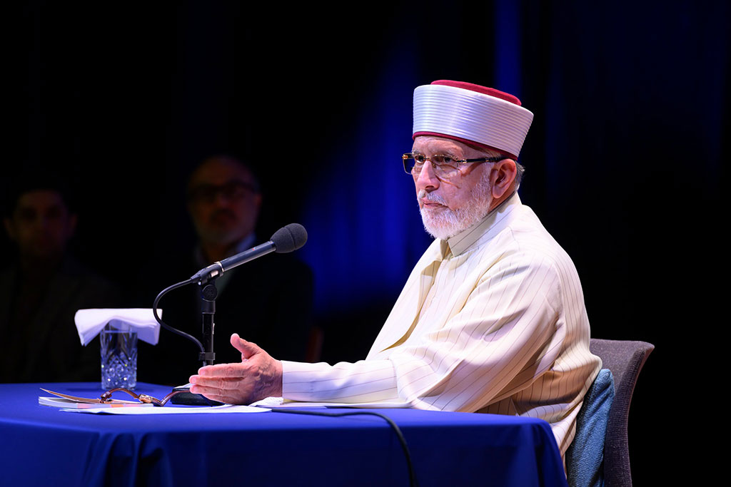 MwlNorth's tweet photo. Every lecture of Dr. @TahirulQadri is a journey — from ignorance to enlightenment, from confusion to clarity. 📖
#معلم_عالم_ڈاکٹر_قادری https://t.co/oT1vBLjAi8