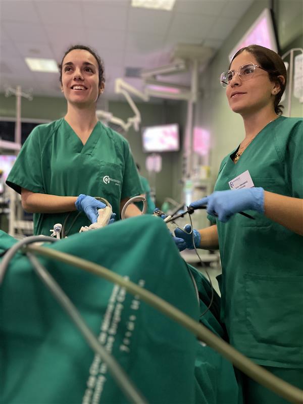 ccmijesususon's tweet photo. 📍 En el CCMIJU hemos acogido la Estancia de Formación en Cirugía Laparoscópica Urológica de la mano de Ipsen Pharma, impulsando innovación y excelencia en la formación médica.
#Urología #Laparoscopia #IpsenPharma #CCMIJU https://t.co/1Y5VzHukEO