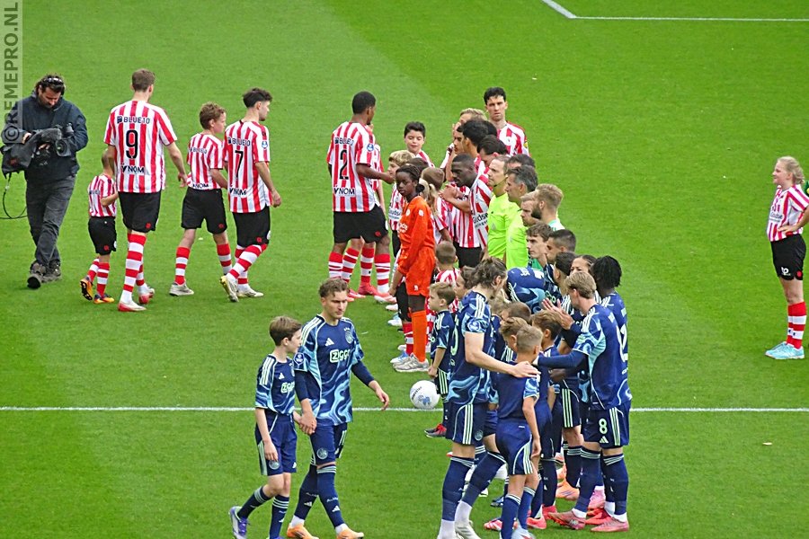 remepro_nl's tweet image. Het fotoverslag van Sparta - Ajax staat online op ajaxfotoside.nl #spaaja