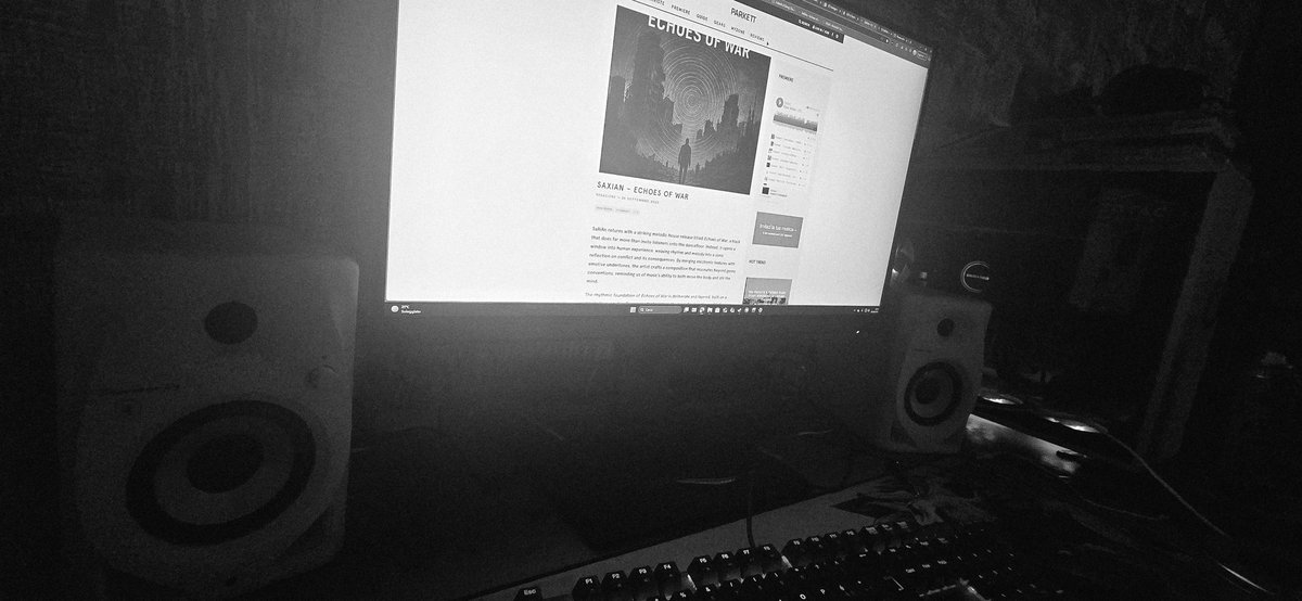 SaXiAn_x's tweet photo. #ItIsMe #Music #WorInProgress #Review #EchoesOfWar https://t.co/5vdkRLb1Mr
