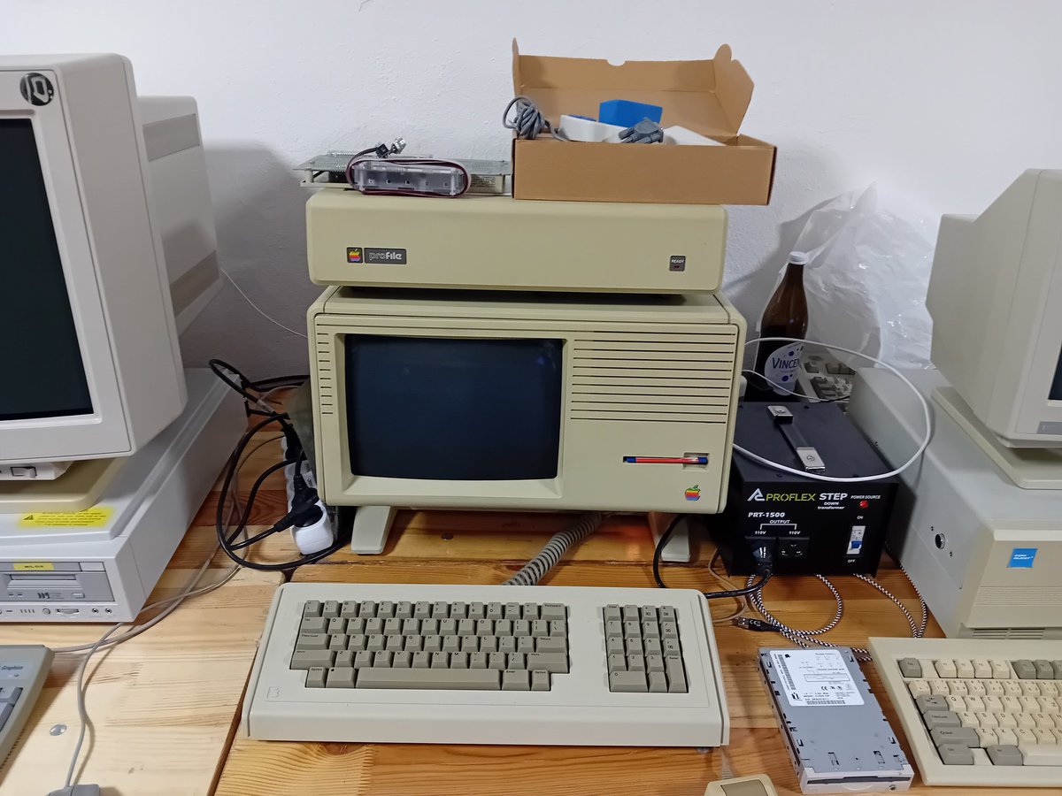 oldsoft's tweet image. #bytefest2025 Apple Lisa, Pascal. #applelisa #pascal