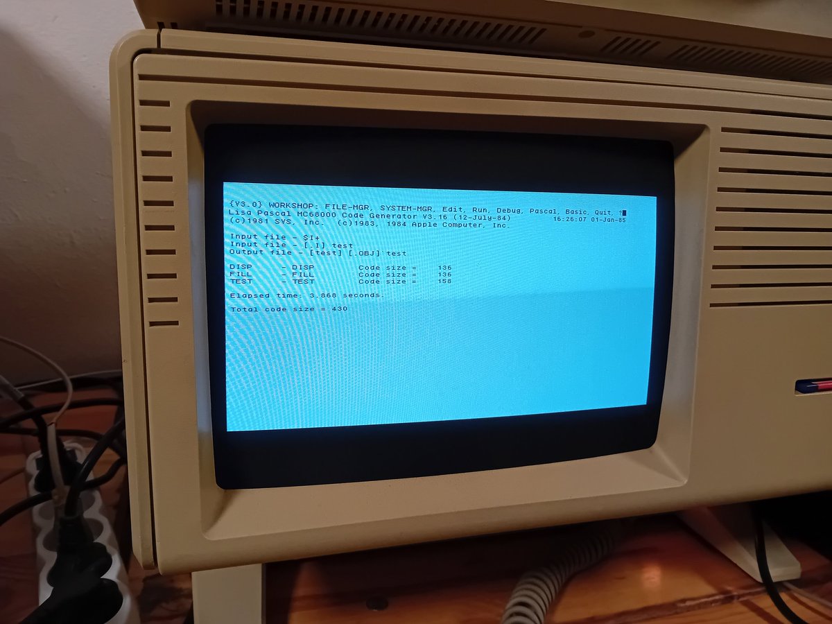 oldsoft's tweet image. #bytefest2025 Apple Lisa, Pascal. #applelisa #pascal