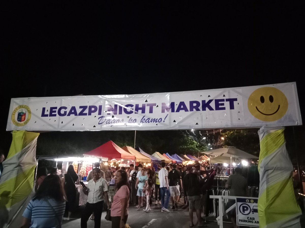 red26abc's tweet photo. Puro Boulevard Legazpi City https://t.co/6ejZTdLyK8