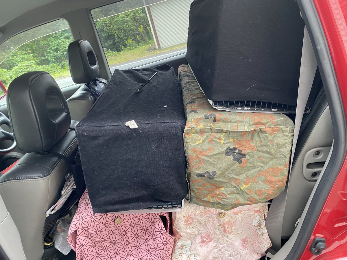 yacchi0418's tweet image. 福島県飯舘村、予定の17匹TNR完了。動物病院の先生、スタッフの皆様、早く帰宅できるようにと昨日は診察の合間、今日は休診日にも関わらず、本当に感謝です。帰りの東北道は大渋滞、でも無事に帰宅しました。
#福島県　#飯舘村　#TNR
