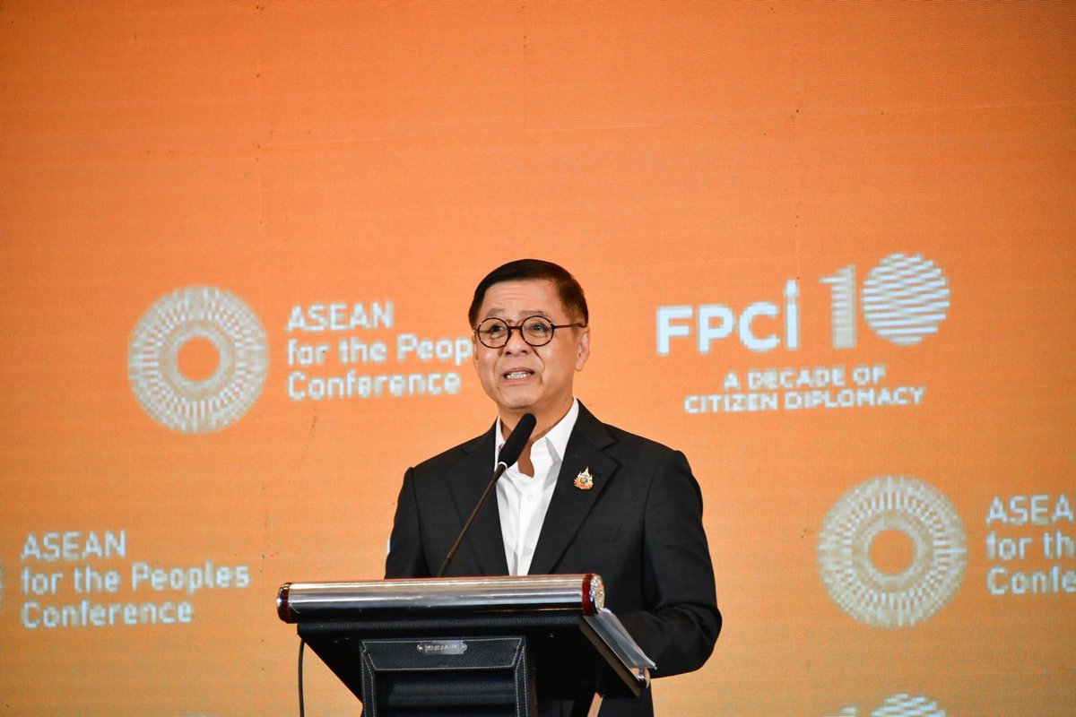 MFAThai's tweet image. FM @SihasakPh delivered a keynote address at the closing ceremony of the ASEAN for the Peoples Conference (AFPC) in Jakarta, stressing the need for ASEAN to adapt, to better respond to the needs and genuine participation of its peoples. FM also reaffirmed Thailand’s support for…
