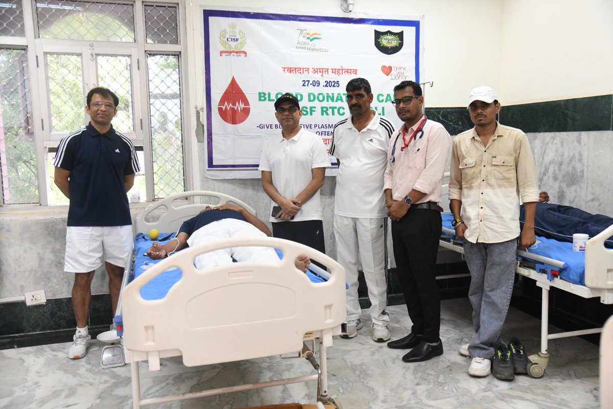 CISFTraining's tweet image. Blood Donation Camp at CISF RTC Deoli🩸

A Blood Donation Camp was organized at CISF RTC Deoli as part of Raktadaan Amrit Mahotsav. Officers, staff, and trainees came forward with great enthusiasm to donate blood, contributing to this noble cause of saving lives. 
@CISFHQrs