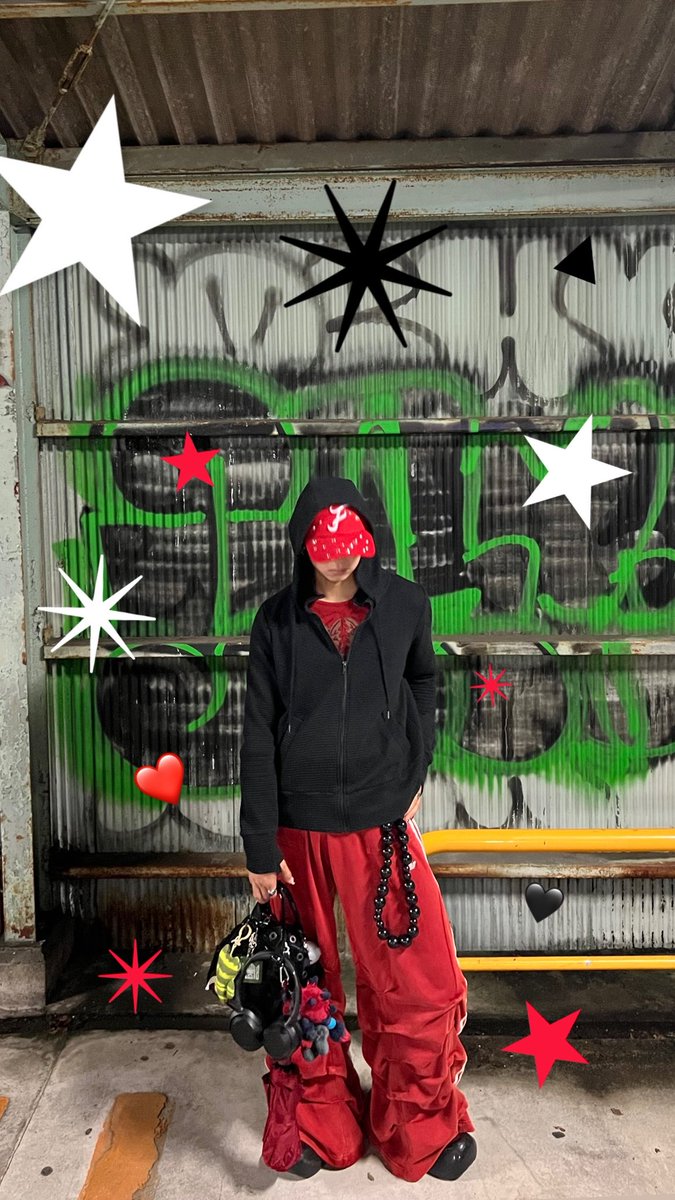 shiimina246's tweet image. I&apos;m RED★

#fashion #adidas #avavav #ootd #nagoya