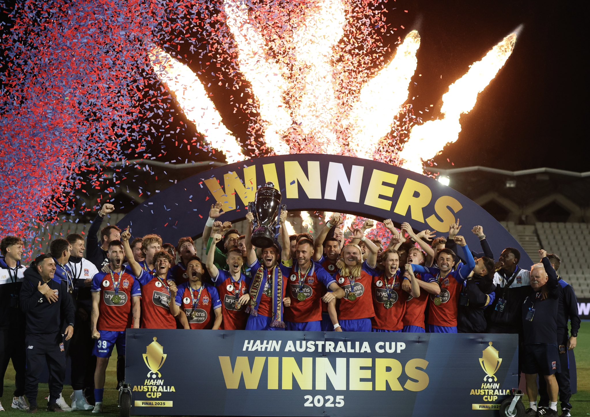 18 水沼宏太　Newcastle Jets Ute A-League  A-League: Newcastle Jets soar to 7-year first to close in on top 6