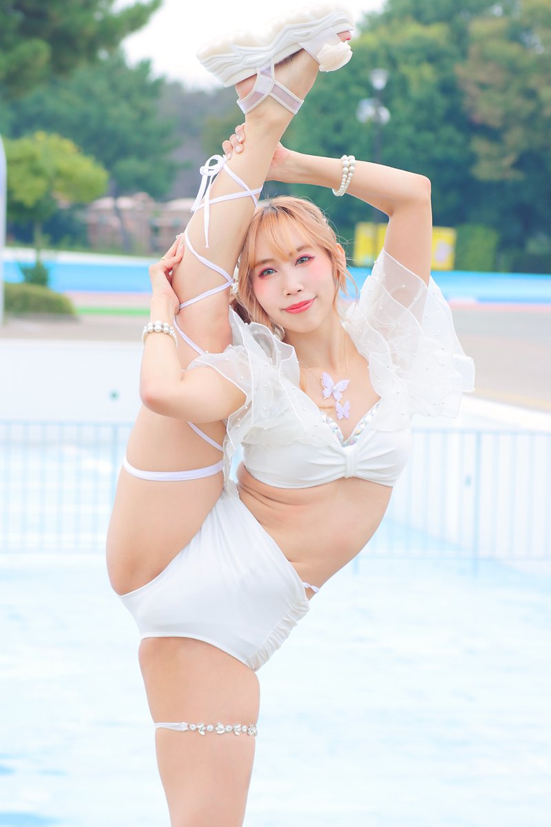 ta152r18's tweet photo. 以前からフォローさせて頂いてましたが、撮影させて頂いたのは今回が初のHINAさん✨
想像以上の軟体モデルさんっぷりの上にポージング等サービス精神も旺盛で、最高過ぎました💕
撮影させて頂き、ありがとうございます！

SPLASHSUMMER 2025
HINAさん@noon123hii
#すぷさま #Gスタ https://t.co/wD7pUKE9ZY