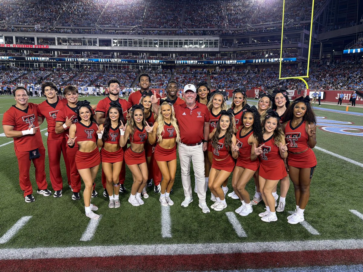 Dustin Womble tweet media