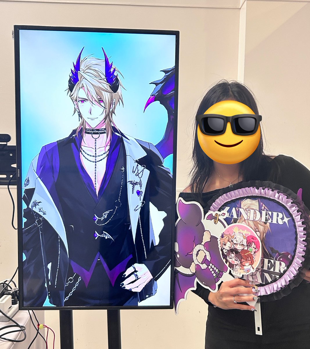 thatscamander's tweet photo. It was lovely to meet you my dear oshi💜 

I'm glad i get to tell you how much being a Netherling means to me. Thank you for all your endearing and loving words. You will always have a special place in my heart🫶🏻

I love being your fans🥹👊🏻 muah!

#ZanderNetherbrand https://t.co/vVwsoF9JbL