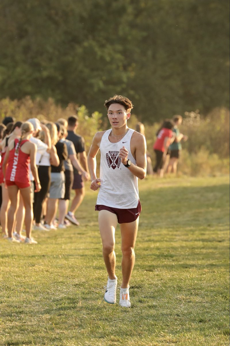 On Thursday our #14 ranked Girls Cross Country team placed 5th at the Southeast Polk Invitational. Junior Lizzy Tiffany led the way for the Maroons by finishing 16th overall! 

At the same meet, our #4 ranked Boys Cross Country team finished 3rd, led by 4th place finisher