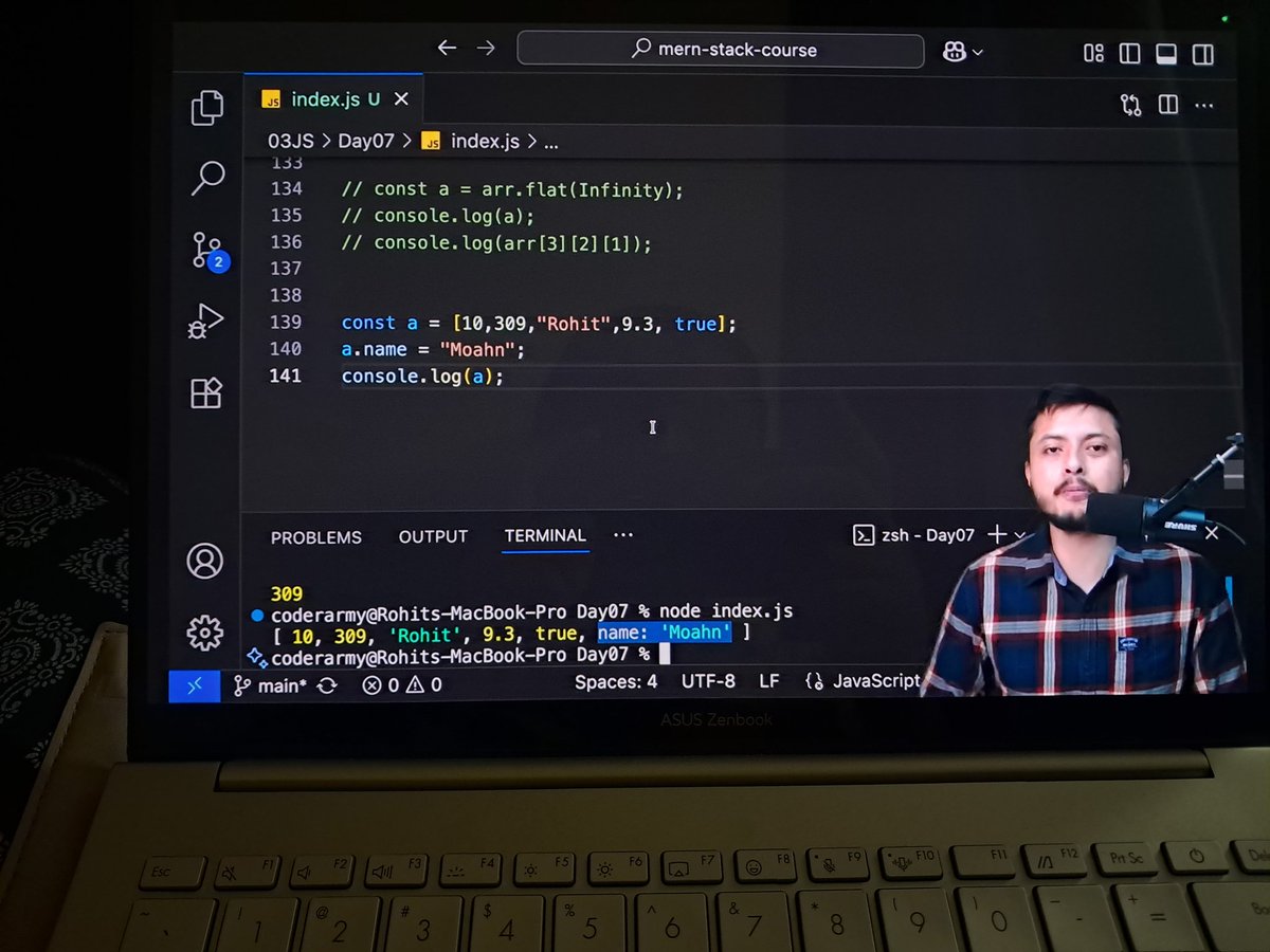 samsam_537's tweet image. Late post😉
#Day21 of DEFENCE completed ✔️ @rohit_negi9 sir..Got indepth knowledge about JS arrays..
#coderarmy #webdev #defence