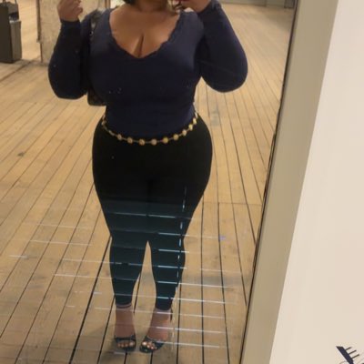 bettyboobs🇫🇷🥂 tweet media