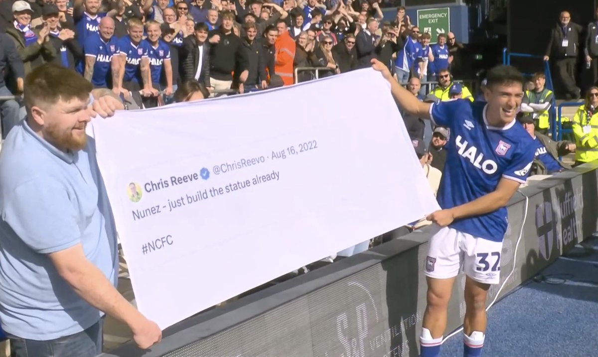 MARCELINO NUNEZ, I LOVE THAT FROM YOU! #ITFC #NCFC 🚜🚜🚜🚜