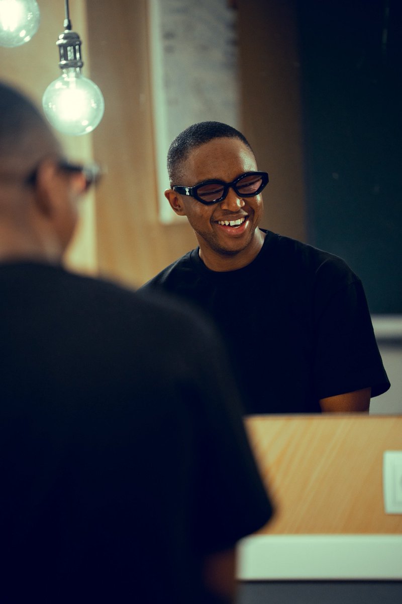 Shimza01's tweet photo. 🤟🏾 https://t.co/QYlk4w4b7J