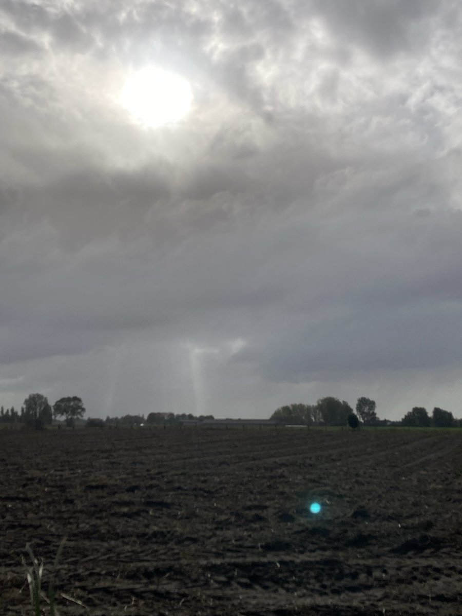Goede morgen! 🙏👟🌧️