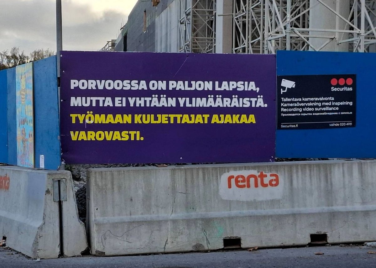 monliikamaa's tweet photo. Jatke on kiteyttänyt turvallisuuden ja inhimillisyyden täydellisesti. 💎
Ylpeä, kun Ida Liikamaa on mukana tällä työmaalla. 💜

📸 Erkki Kekkonen
#turvallisuus #parastarakentamassa #jatke
@RLiikamaa https://t.co/yEP4ybdcDq