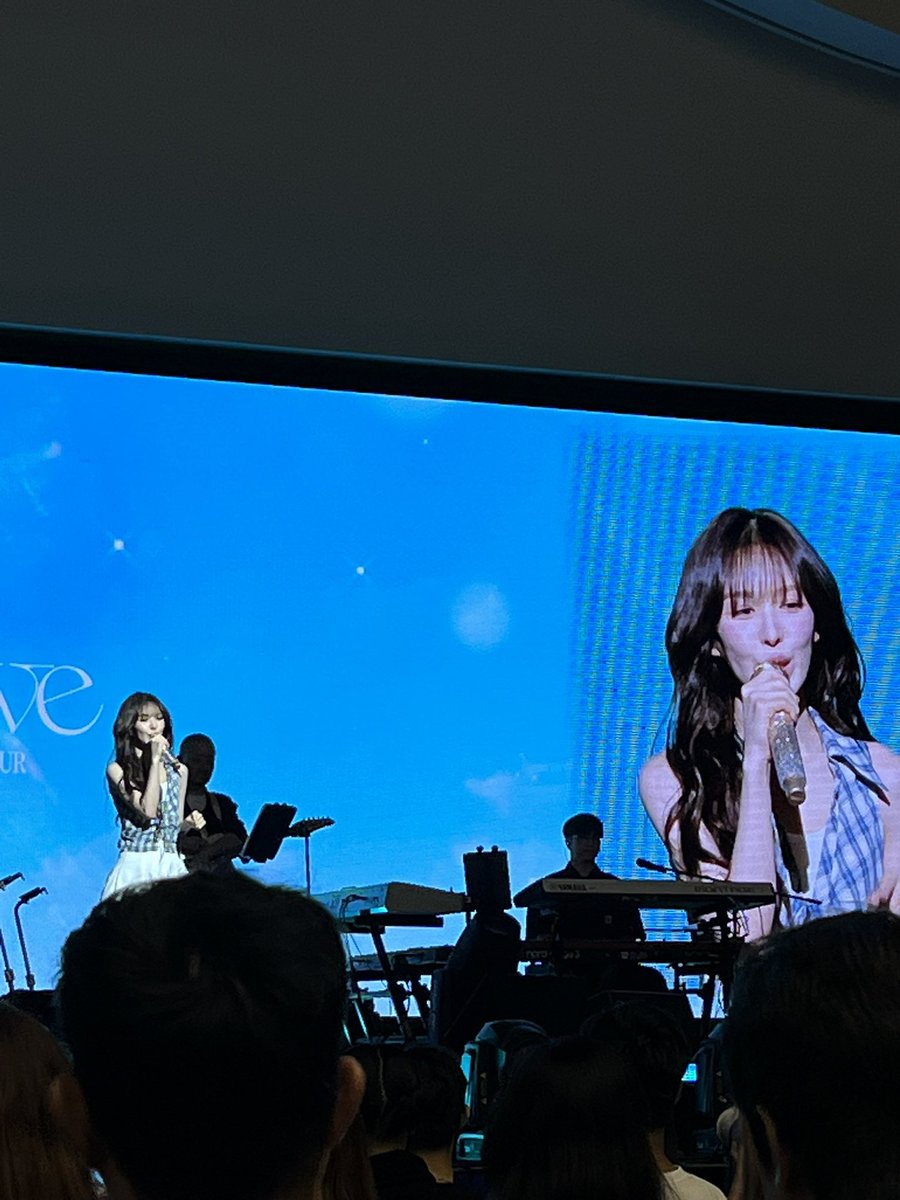77sggi's tweet photo. Wendy W:ealive in Hong Kong！💙💙

#웬디 #Wendy 
#WEALIVE #WENDY_WORLDTOUR https://t.co/omVlpZiiiC
