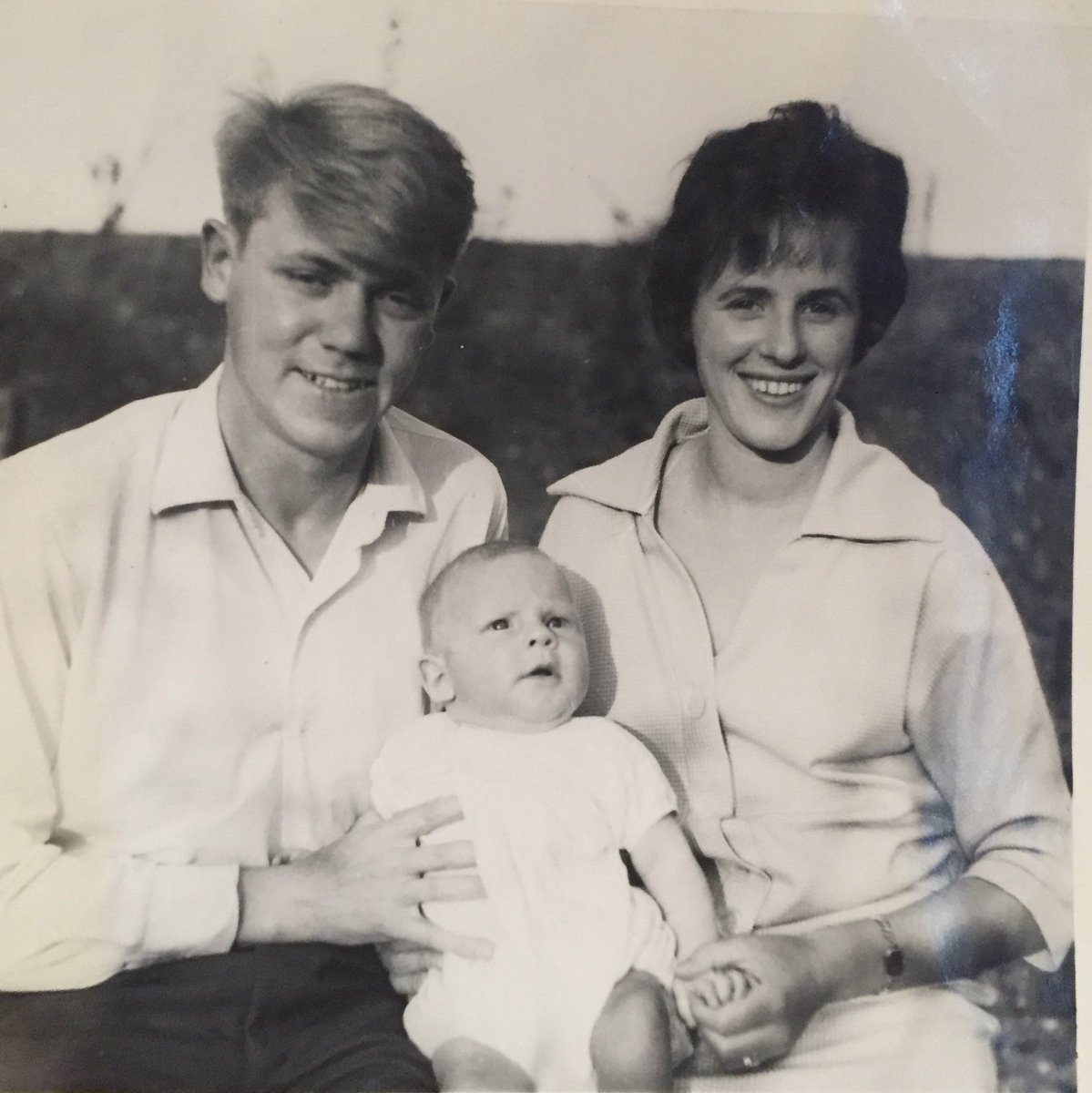 Today would have been my mums 88th Birthday. Exactly a month ago(5th Sept)it would have been my parents 66th Wedding Anniversary.