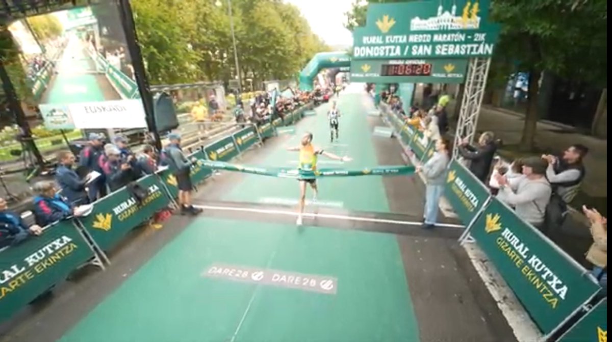 𝑻𝒓𝒊𝒏𝒌𝒆𝒍 tweet media