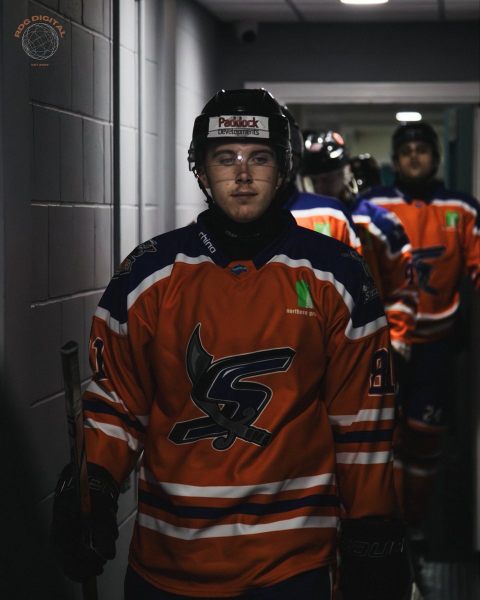 Something a bit different and darker for the feed this morning! 🍊📸 <a href="/SheffScimitars/">Sheffield Scimitars ⚔️</a> 
.
.
.
#IceHockey #Hockey #Sports #Photography #SportsPhotography #portrait #Preset #Lightroom #Canon #5Ds