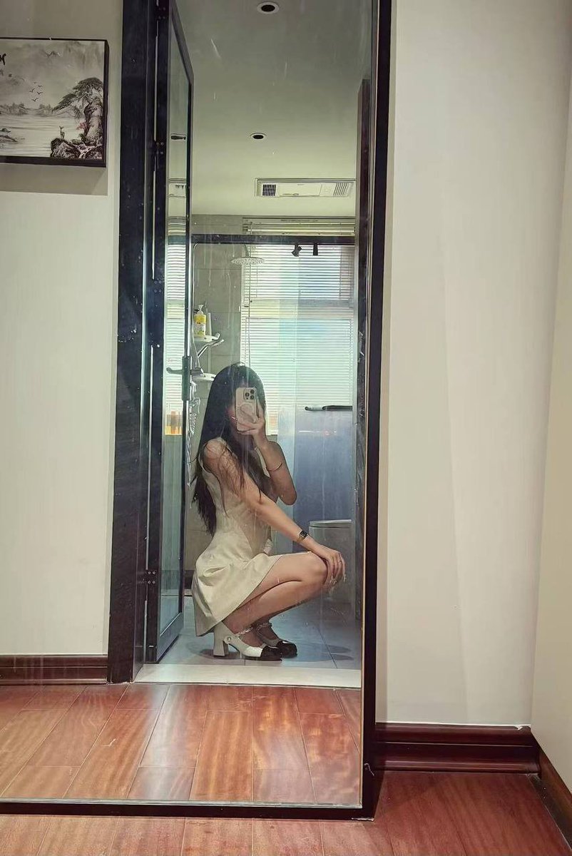 北京国企女员工 ，168/50kg，男友比较呆板，只会一成不变的几个姿势，想玩一些比较刺激的，还没有尝试过野战