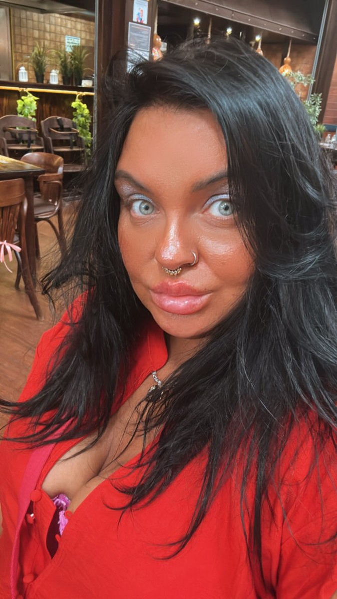 Red_Devil_Bdsm's tweet photo. #moneypig #slave #paypig #rtfindom #findom #PolishFindomFan #bdsm_europa #dominatrix #blik #whatsapp Dzień dobry pieski pani wstała z beznadziejnym humorem no za mało jest na moim koncie od kundli liczę się śmiecie się poprawia i naprawia ten błąd czekam na bliczki 506205115 https://t.co/nJ3S48VoLs