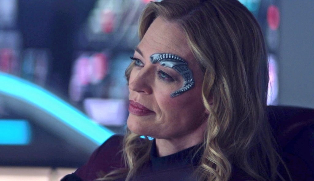 ジャック「ああ、美人さんだ。なんて船？」

セブン「USSヴォイジャー。引退したどの船よりも遠く、その名を轟かせた。私が生まれ変わった我が家だ。クルーは家族だった。今は...」

ジャック「別の家を探してる...。誰だって繋がりが欲しい。皆、孤独だからだね。」

＃1日1トレック
#スタートレック