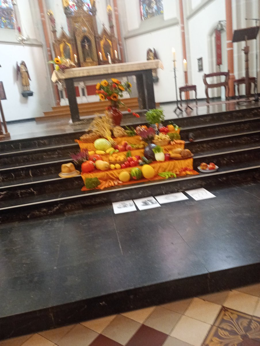 Erntedank in Sankt Josef, schönen Sonntag euch.