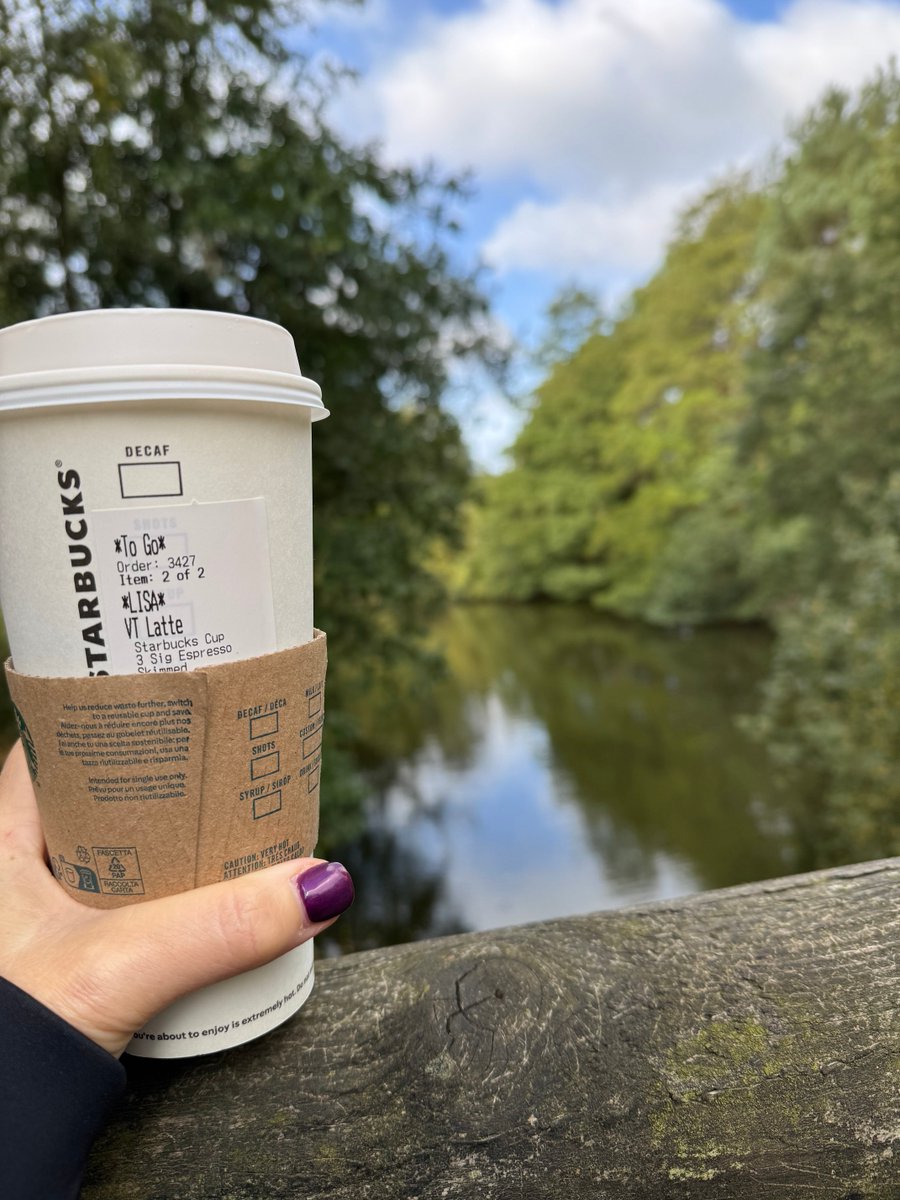 Happy Sunday #CenterParcs 🏕️🌳🏡