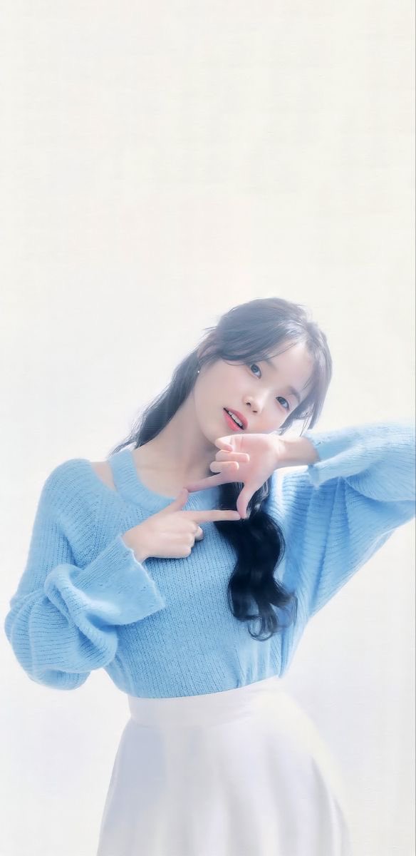 jieunf's tweet photo. ㅤㅤ
ㅤ
         she is  adored  for her  𝐬𝐰𝐞𝐞𝐭𝐞𝐬𝐭
         𝐤𝐢𝐭𝐬𝐜𝐡.  the epitome of a pretty
         doll,  such  perfect   cast  for  a
         movie  filled with  𝑔𝑙𝑖𝑡𝑡𝑒𝑟𝑠.  ✨💋
         ────────────────────
    
ㅤ https://t.co/UQ6rFklvCf