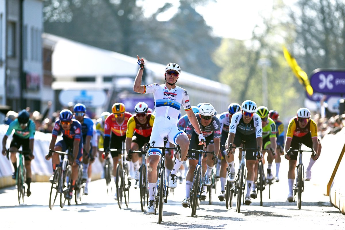 Soudal Quick-Step Pro Cycling Team tweet media