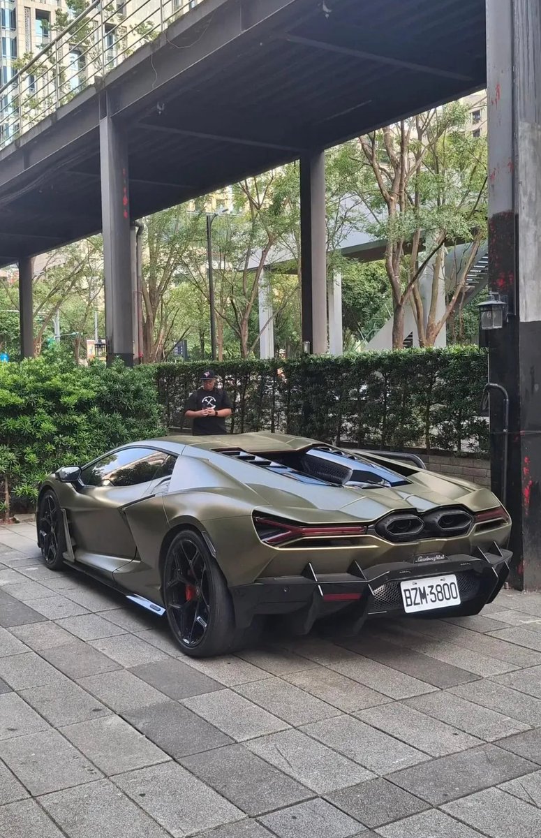 karankkfox's tweet image. Car hub 🤩

Credit Unknown: If anyone found this to belong to anyone Dm For credit or removal post