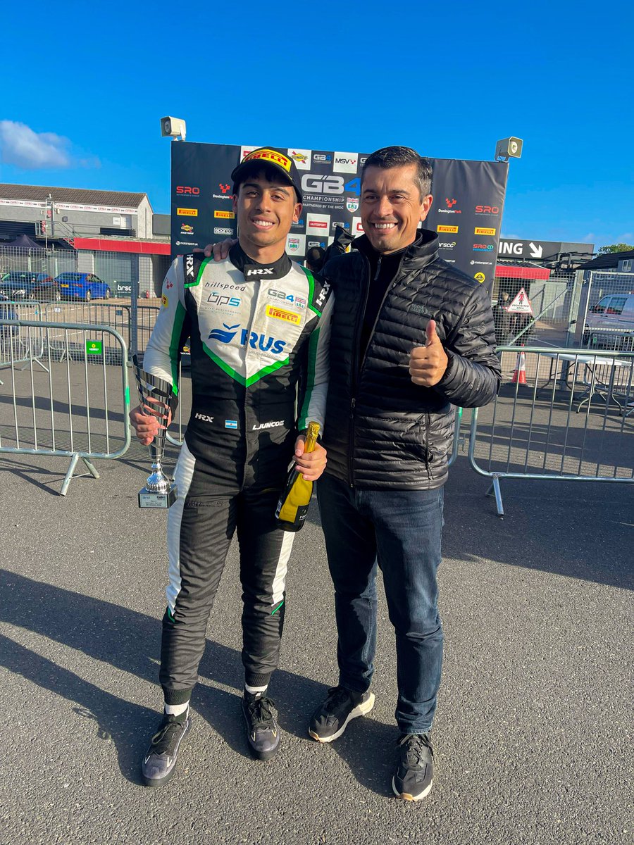 Despues del P6 de ayer en la carrera 1, corregimos algunas cosas y nos subimos al podio en la carrera 2! 🍾👊🏼

Todavía quedan dos carreras, la carrera 3 (07:45 🇦🇷), donde largamos en P8 y la carrera 4 (13:30 🇦🇷) que vamos a estar largando nuevamente en P3.