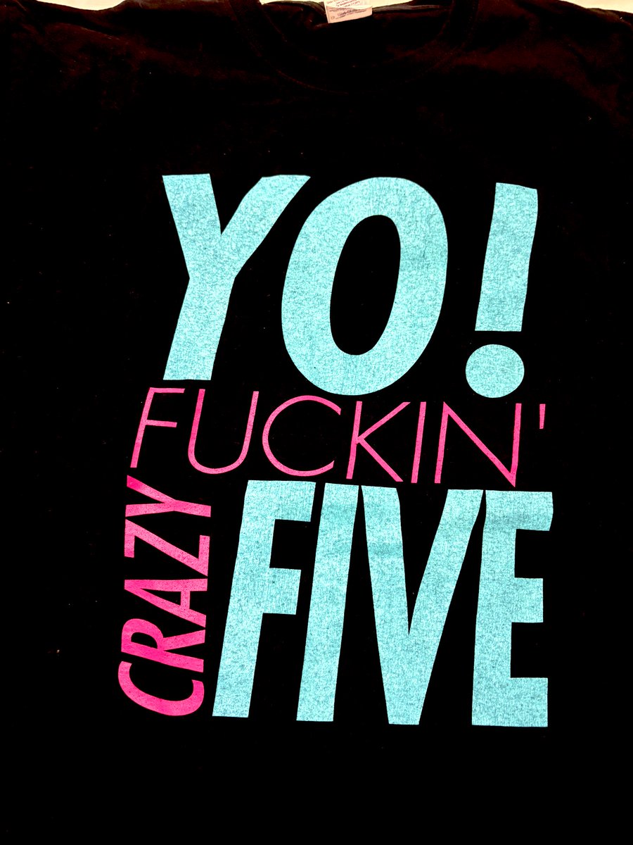 cazman48's tweet image. 先日これを実家から持って帰ってきたのはfc five からの虫の知らせだったのかな #fcfive