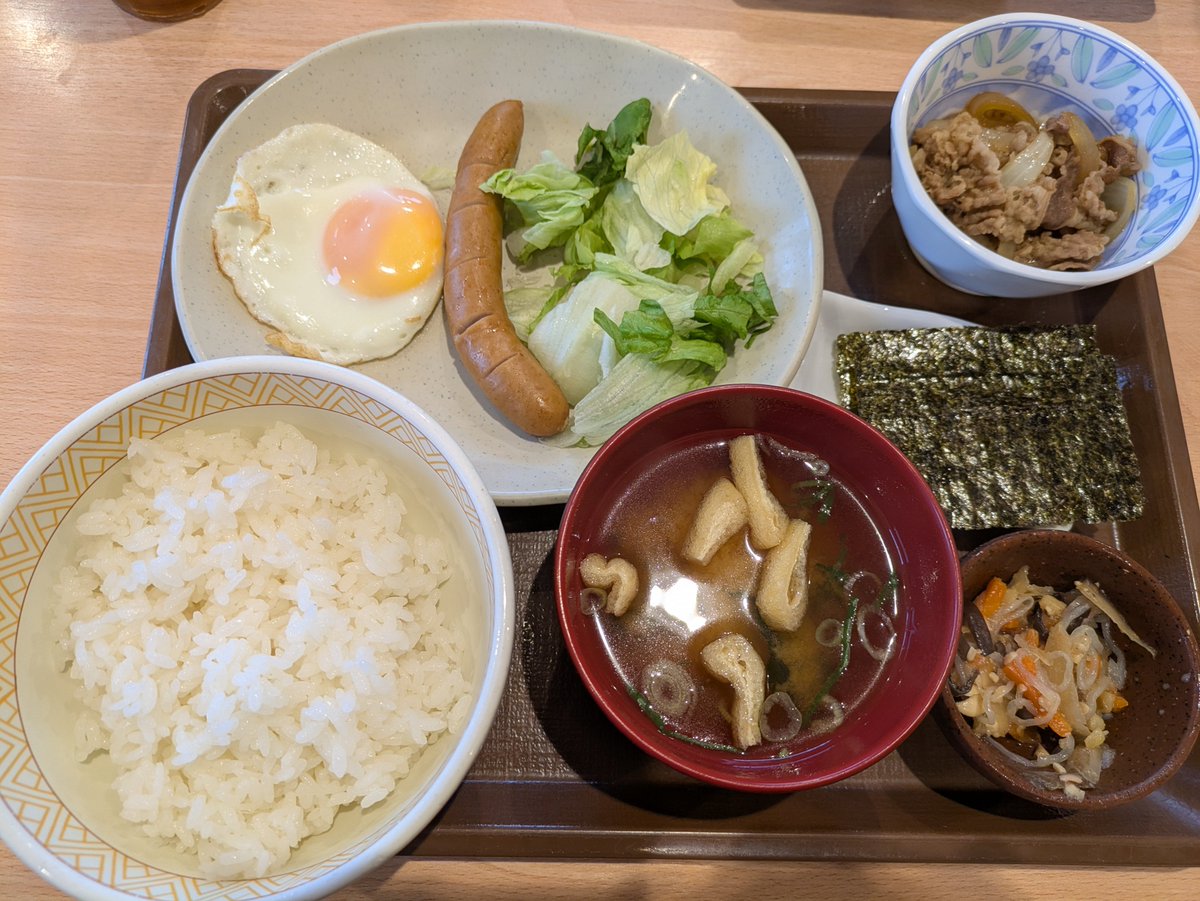 ryuunochychy's tweet photo. リュウちゃん
コメはメシ食ったら出て行った
でもお出迎えはしてくれましたよ

すき家の朝食
完食しました
まだ少し下痢
ギックリ腰は治らない

オイル交換してきました https://t.co/1shUbh9wTX