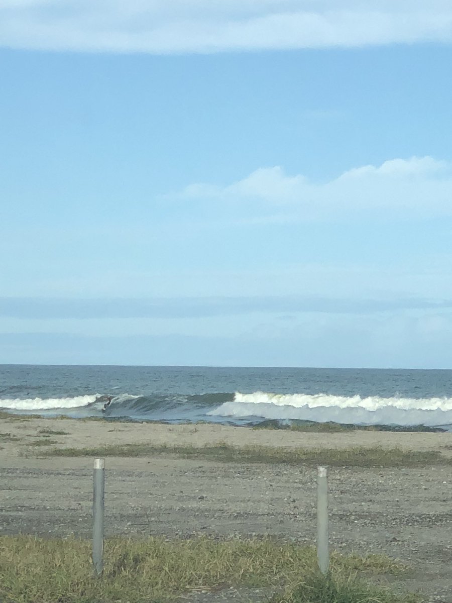 夕波もヨイヨイ🌊
マッサージ行きたいケド…

🏄‍♂️54
L
EAM