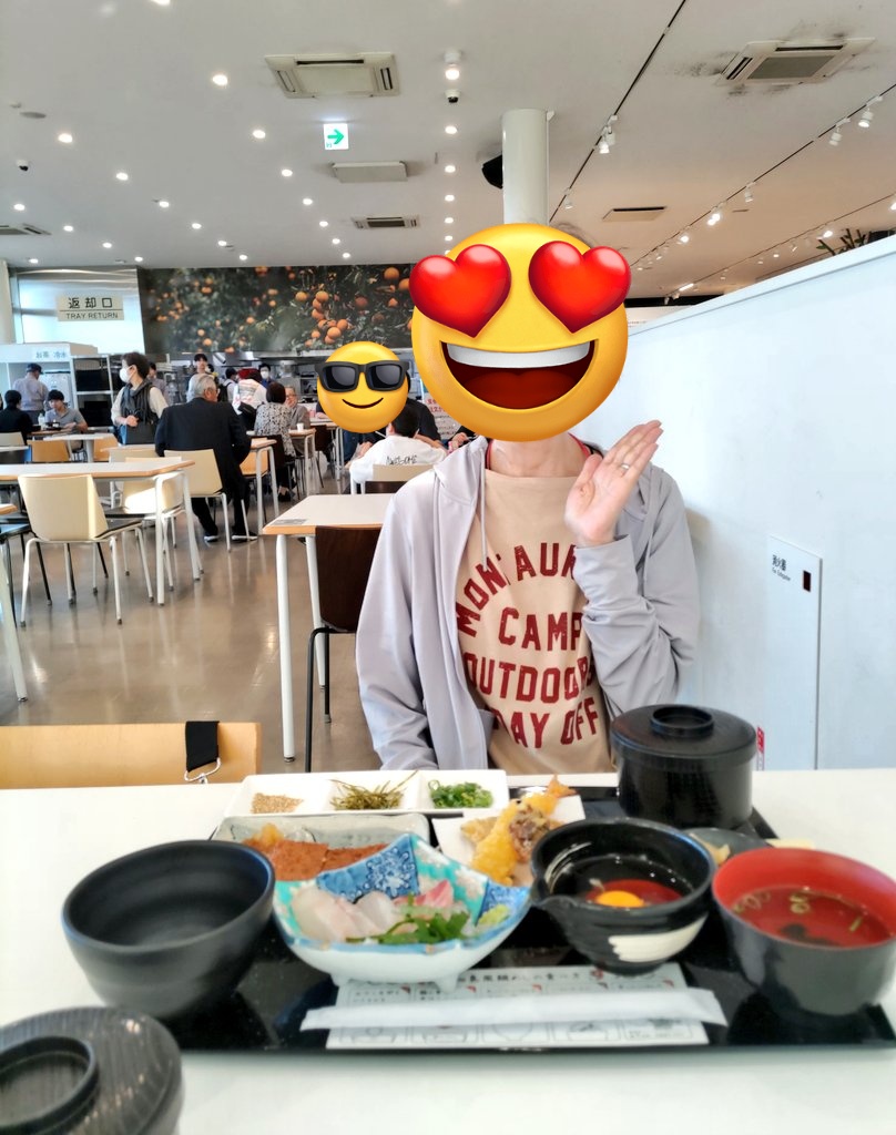 来週の治療の前に栄養補給🐟