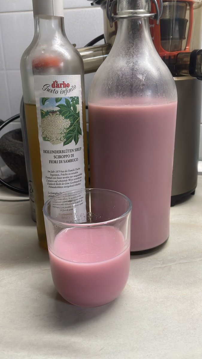 Melograno e sambuco. Per me è sì