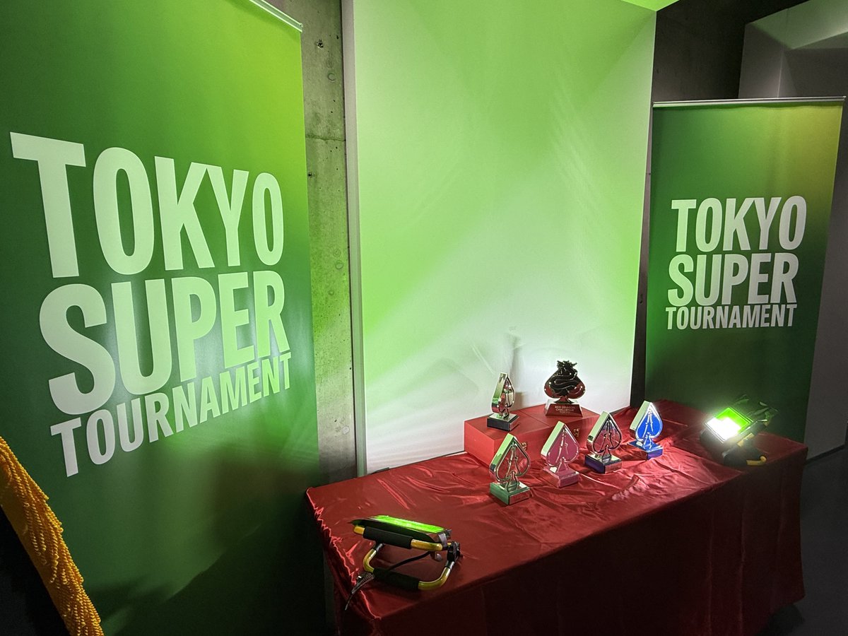 HORIESGAMES's tweet image. 【Tokyo Super Tournament】会場

会場が白色光で、FT周りのガヤ席も結構あって、ショーアップされる前の時代の大型大会のような雰囲気があります #TST #TOKYOSUPERTOURNAMENT
#奮えろTOKYO