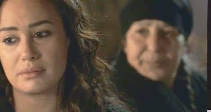 هند صبري ف فيلم الجزيره اتقالتلها جملة عظيمة مش بتغيب عن بالي :
" مبيحبكيش ولا عْمره حبك كام مره كان ممكن يختار بينك وبين حاجات تانيه ومختاركيش " 

الواحد لو هيتمنى حاجة هيتمنى ناس عمرها ما تخليه في خانات الاختيار اصلاً عمرها ما تحطك ضمن 
" اختيارات يا جت يا مجتش "