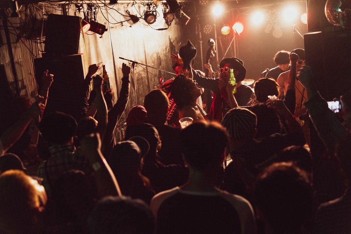 Live Go Round tweet media