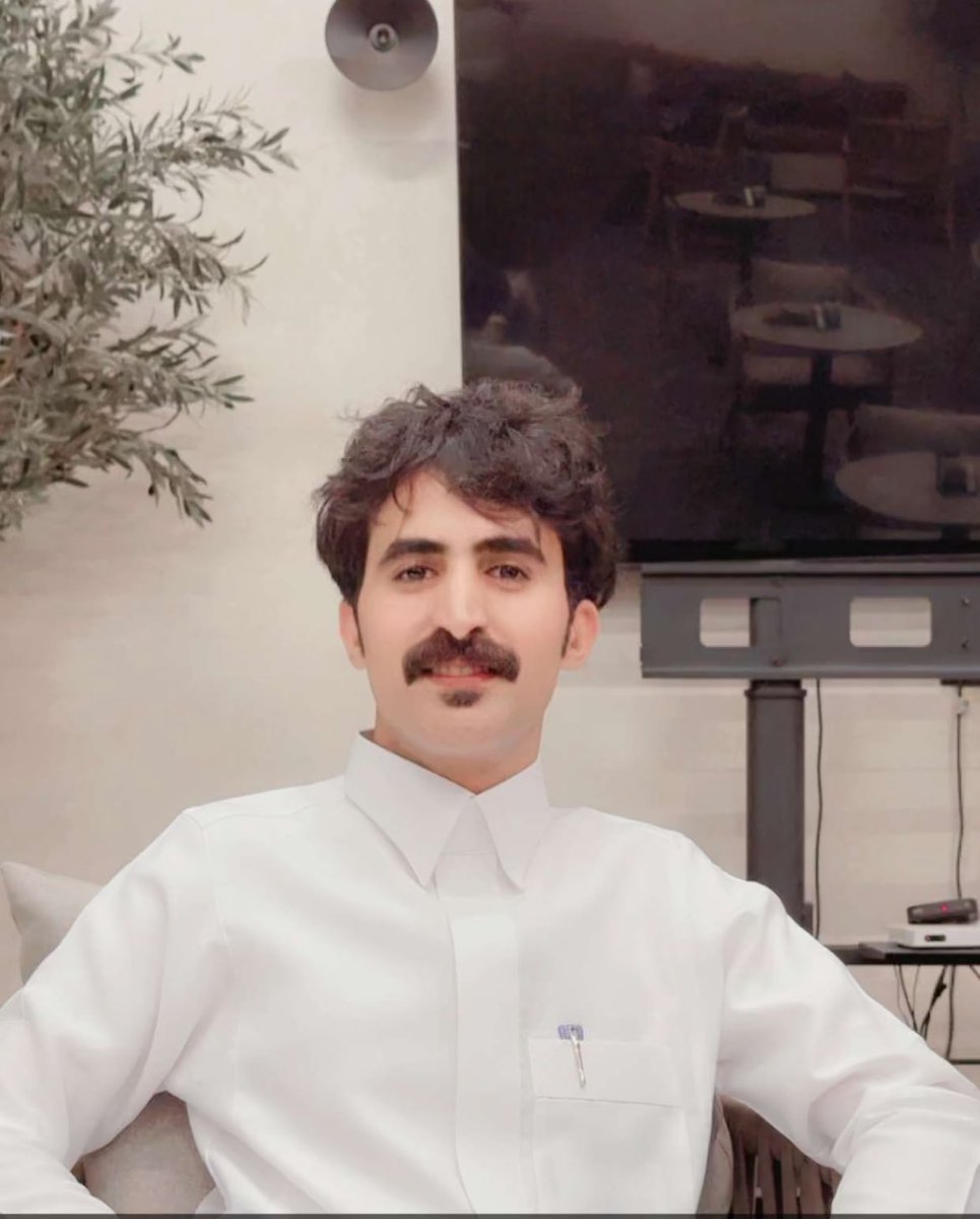 aa_assf1's tweet photo. "أنا السر المدفون في أعماق الظلام، لا تُرى قوّتي ولا يُدرك غموضي إلا من يغرق في  بحثًا عني."

#صقر_بن_مطهم #كاريزما65 https://t.co/ATvv2vMQQC