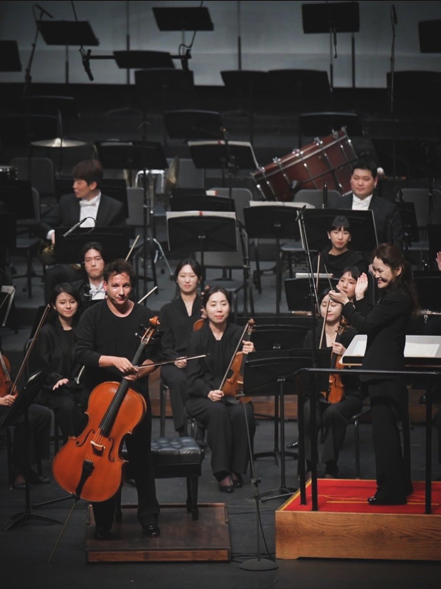 Edgar Moreau tweet media