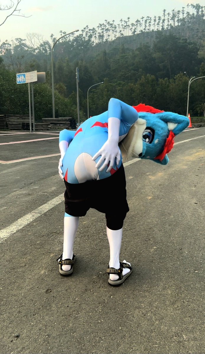 Luca090050's tweet photo. 來！來打我啊😆 https://t.co/rAuctZ4kNl