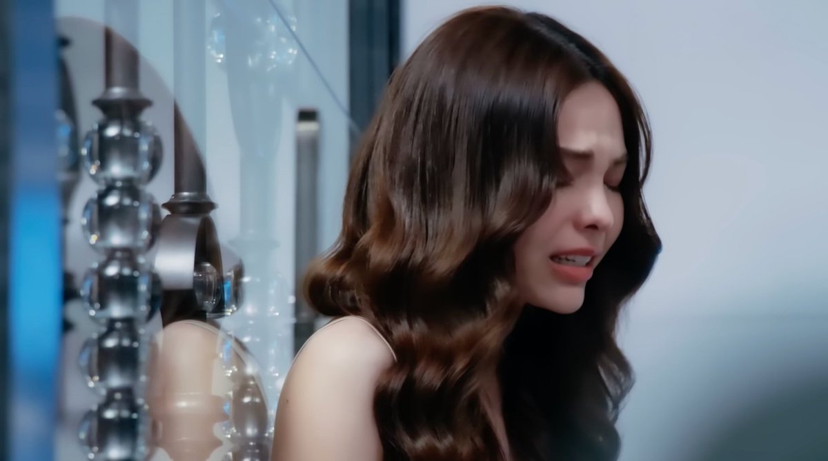 GLtable's tweet image. I watch the last 2ep in a raw and they are my favorite of the season ! 🥰🫂
AMAZING acting from @Lookmheewang
and @sonyasarann ! One of the best final I have seen in GL ! Not just the emotions but I loved how every characters found their own strengh 🤍 👏

#HarmonySecretFinalEP